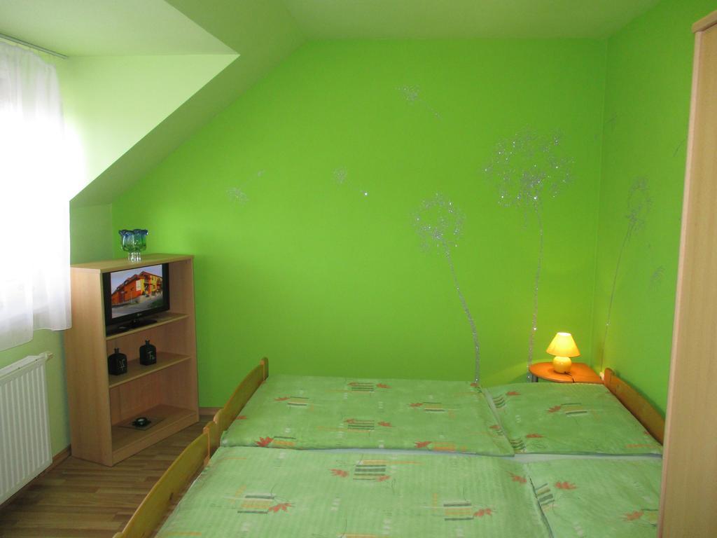 Penzion U Mikulincu Mikulov Dış mekan fotoğraf